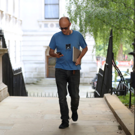 Dominic Cummings, el asesor del primer ministro, Boris Johnson, en Downing Street, en el centro de Londres. REUTERS/Simon Dawson