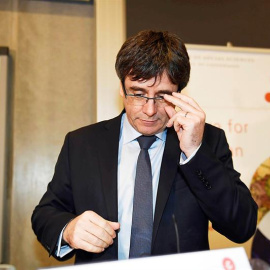 El expresident Carles Puigdemont, durante el coloquio organizado por la Universidad de Copenhague, Dinamarca. - EFE