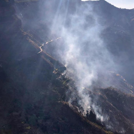 13/08/2019 - Imagen del incendio forestal que afecta a las cumbres de Gran Canaria desde el 10 de agosto / EFE