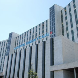 Fachada del hospital Ramón y Cajal de Madrid.