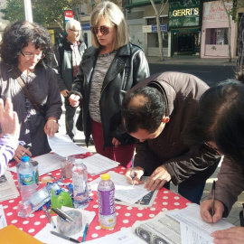 La Red del Agua Pública y otras entidades y movimientos sociales llegan a organizar hasta cuatro charlas informativas diarias sobre el Impuesto de Contaminación.