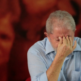 Lula da Silva durante la reunión con los miembros del Partido de los Trabajadores (PT) en Sao Paulo. REUTERS