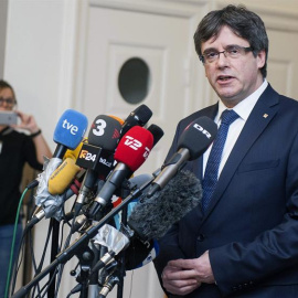 El expresidente de la Generalitat Carles Puigdemont , durante las declaraciones que realizó este martes en el Parlamento de Dinamarca. /EFE