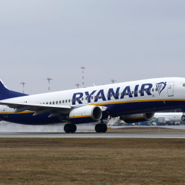 Ryanair hará frente a varias huelgas de trabajadores en los próximos días tras anunciar cierres y reducción de plantilla. / Reuters