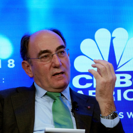 El presidente de Iberdrola, Ignacio Sanchez Galan, durante su participacion en la cumbre de Davos. REUTERS/Denis Balibouse