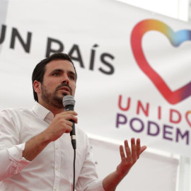 Alberto Garzón, durante su mitin en Zaragoza./ EFE