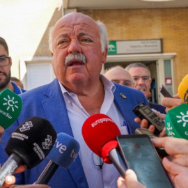 El consejero de Salud de la Junta, Jesús Aguirre, este viernes en el Hospital Virgen del Rocío de Sevilla. FACUA