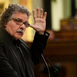 El diputado de ERC, Joan Tardá, en la tribuna del Congreso de los Diputados. EFE