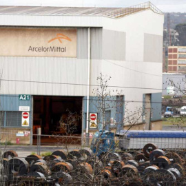Planta de Arcelor Mittal en Sestao. EFE/Luis Tejido