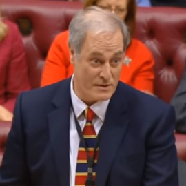 Michael Bates, durante su discurso en la Cámara de los Lores.
