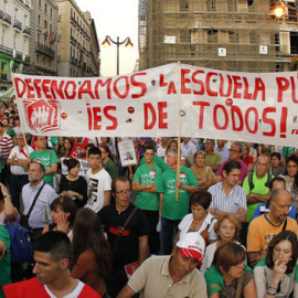 La Marea Verde en defensa de la educación durante una movilización en Madrid. EFE