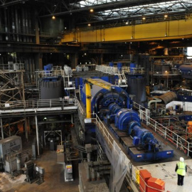 Un generador en una central eléctrica de Drax en el norte de Inglaterra. REUTERS/Nigel Roddis