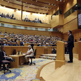 El presidente del Gobierno, Mariano Rajoy, durante su intervención en el pleno extraordinario del Senado convocado para aprobar las propuestas planteadas por el Gobierno para actuar contra la Generalitat al amparo del artículo 155 de la Con