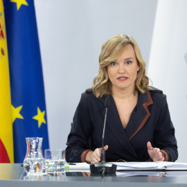 La ministra Portavoz y de Educación, Formación Profesional y Deporte, Pilar Alegría, interviene durante una rueda de prensa posterior a una reunión del Consejo de Ministros, en el Palacio de la Moncloa