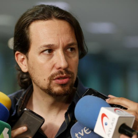 El candidato de Unidos Podemos, Pablo Iglesias, cuestiona la seguridad de las votaciones del 26-J si Fernández Díaz sigue como ministro. EFE/Paco Campos