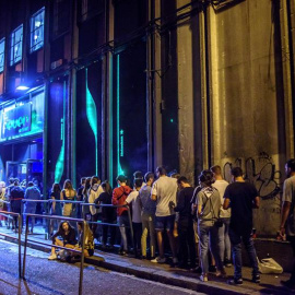 Exteriores de la Sala Santana de Bilbao donde el rapero C. Tangana ha actuado este sábado. EFE/JAVIER ZORRILLA