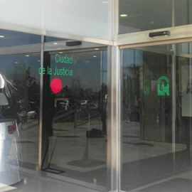 Entrada de la Ciudad de la Justicia de Málaga. - EUROPA PRESS