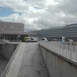 Una mujer ha muerto por un cáncer después de que el Hospital de Segovia se olvidase de citarla - Google Maps