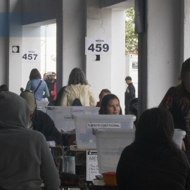Más del 55 % de los chilenos rechazan la propuesta de una Constitución conservadora