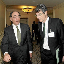 El hasta ahora director corporativo de Iberdrola España, Fernando Becker, con e presidente de la eléctrica, Ignacio Sánchez Galán. EFE