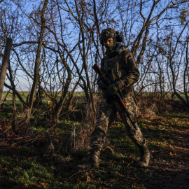 07-11-22 Soldado ucraniano en la región de Jersón.
