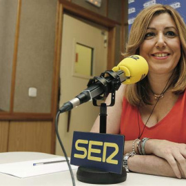 Susana Díaz durante la entrevista en la cadena Ser. / EFE
