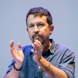 El exlíder de Podemos, Pablo Iglesias, en el acto de de la 'Uni de otoño' en el Teatro Coliseum, a 6 de noviembre de 2022, en Madrid (España).