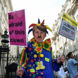 Un detractor del brexit durante una protesta en Westminster, en Londres, - REUTERS