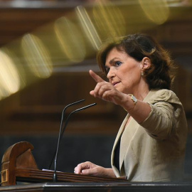 La vicepresidenta en funciones, Carmen Calvo, este jueves durante su comparecencia ante el Pleno del Congreso para explicar la crisis del Open Arms. - EFE