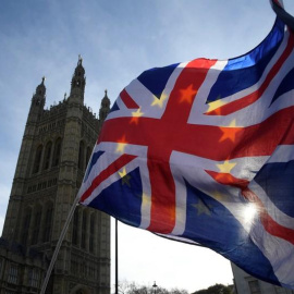 Un tribunal escocés rechaza bloquear por ahora decisión de Johnson de suspender el Parlamento. Reuters