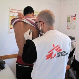 La ONG Médicos Sin Fronteras (MSF) comunicó hoy que registró en el seno de su organización 24 casos de acoso o de abusos sexuales a lo largo de 2017