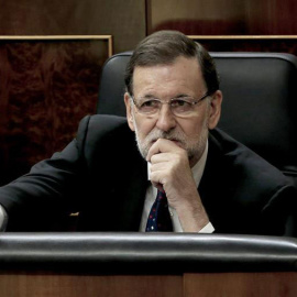 El presidente del Gobierno, Mariano Rajoy, durante el pleno del Congreso sobre Grecia. / BALLESTERO (EFE)
