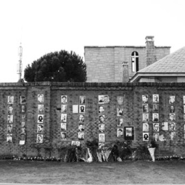 Homenaje del colectivo Memoria y Libertad a los fusilados durante la posguerra en Madrid - Memoria  y Libertad