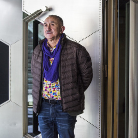 El secretario general de UGT, Pepe Álvarez, en la entrada de la sede del sindicato en Madrid. FERNANDON SÁNCHEZ