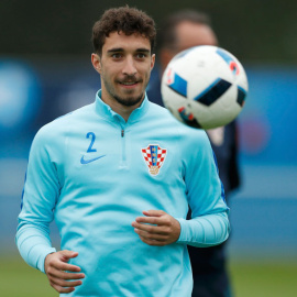 Vrsaljko, durante un entrenamiento con Croacia en la Eurocopa. REUTERS/John Sibley