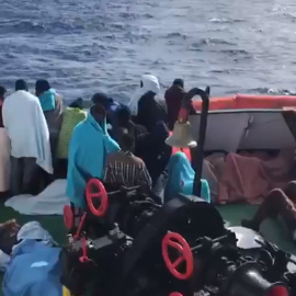 Imágenes de los 310 migrantes que viajan a bordo del Open Arms./ Twitter Open Arms