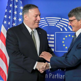 El Secretario de Estado de los Estados Unidos, Mike Pompeo, recibido por el Presidente del Parlamento Europeo David-Maria Sassoli.- EFE