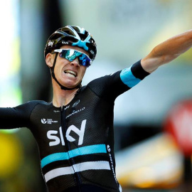 Froome se exhibe en el descenso de la segunda etapa del Tour y es nuevo líder. /EFE