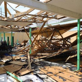 Un edificio completamente destrozado por el paso del huracán Dorian en Bahamas. /EFE