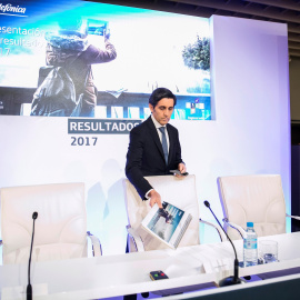 El presidente del Telefónica, José María Álvarez-Pallete, a su llegada a la presentación de los resultados anuales de la compañía correspondientes a 2017. EFE/Santi Donaire