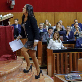 La diputada almeriense de Ciudadanos Marta Bosquet momentos antes de prestar juramento como nueva presidenta de la Cámara andaluza. (JULIO MUÑOZ | EFE)