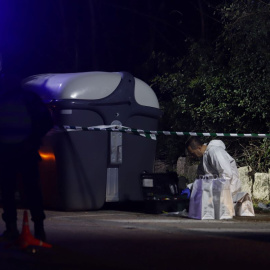 Agentes de la Policía Secreta trabajan en un polígono industrial de As Gándaras, a 23 de noviembre de 2023, en O Porriño, Pontevedra.