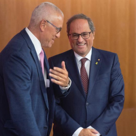Quim Torra (d) junto al rector de la UPF, Jaume Casals (i), hace unos días. EFE/Marta Pérez