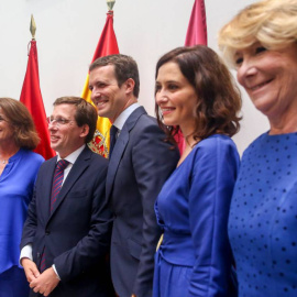 Botella, Almeida, Casado, Ayuso y Aguirre en la sesión de investidura del Ayuntamiento de Madrid. / Ricardo Rubio (Europa Press)