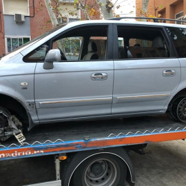 Detenido tras una persecución policial un hombre que conducía sin neumáticos por la M-40. / EUROPA PRESS