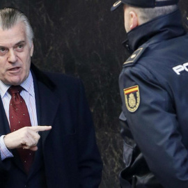 El extesorero del PP Luis Bárcenas en la entrada de la Audiencia Nacional.- EFE