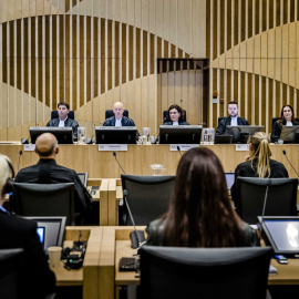 La Justicia neerlandesa dictó este jueves cadena perpetua a dos rusos y un ucraniano por el derribo de un avión de pasajeros en 2014.