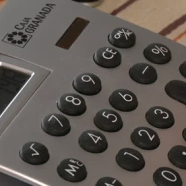 Calviño anuncia que el acuerdo con la banca sobre las hipotecas es inminente