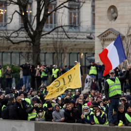 Manifestantes de los chalecos amarillos se concentran en París. REUTERS/Gonzalo Fuentes