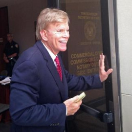 Un ex líder del Ku Klux Klan, David Duke, será candidato al Senado de EEUU. /REUTERS
